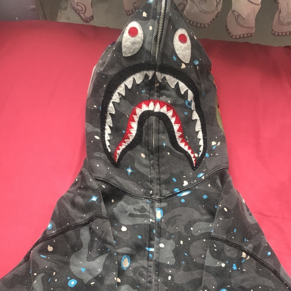 Spatial Bape Hoodie (SHARK)
